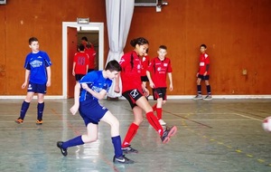 Les U13 en tournoi futsal à St Jean de Bournay