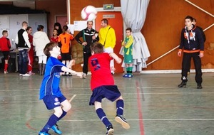 Les U13 en tournoi futsal à St Jean de Bournay